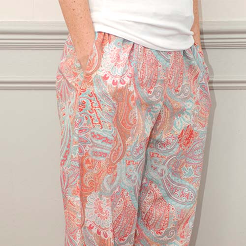 Add Pockets to your Ultimate Pyjamas Sewalong: Bonus Pocket Pattern Piece