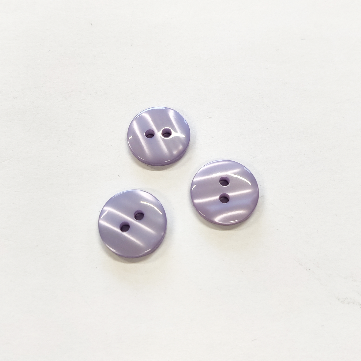 Lilac Buttons - 16mm (#B26)