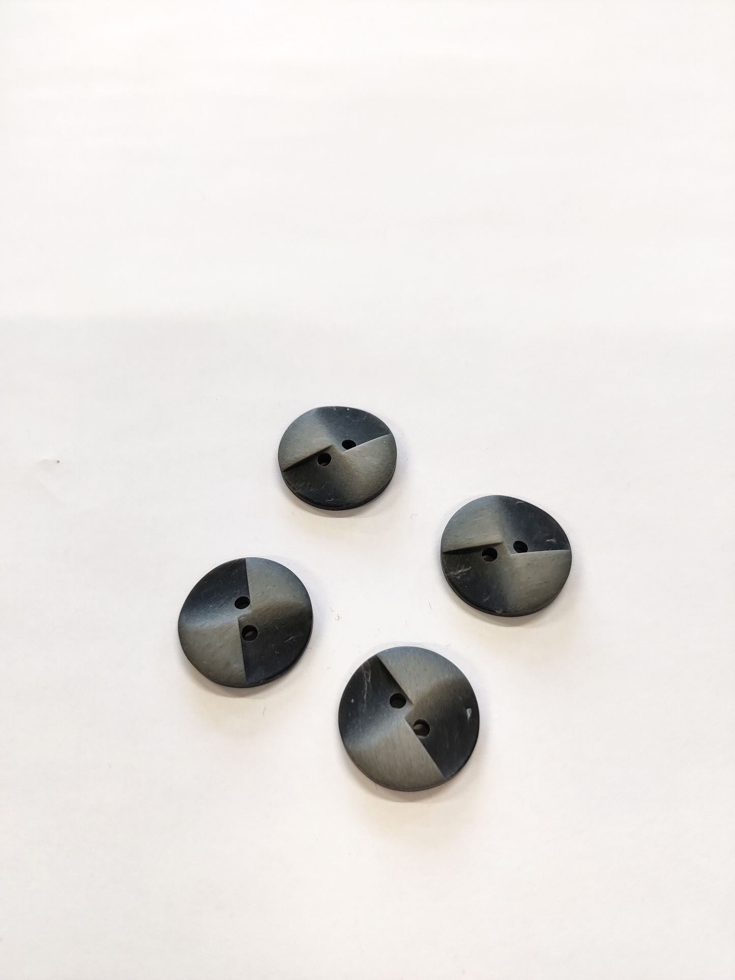 Windmill Buttons - 20mm (Assorted Colours)