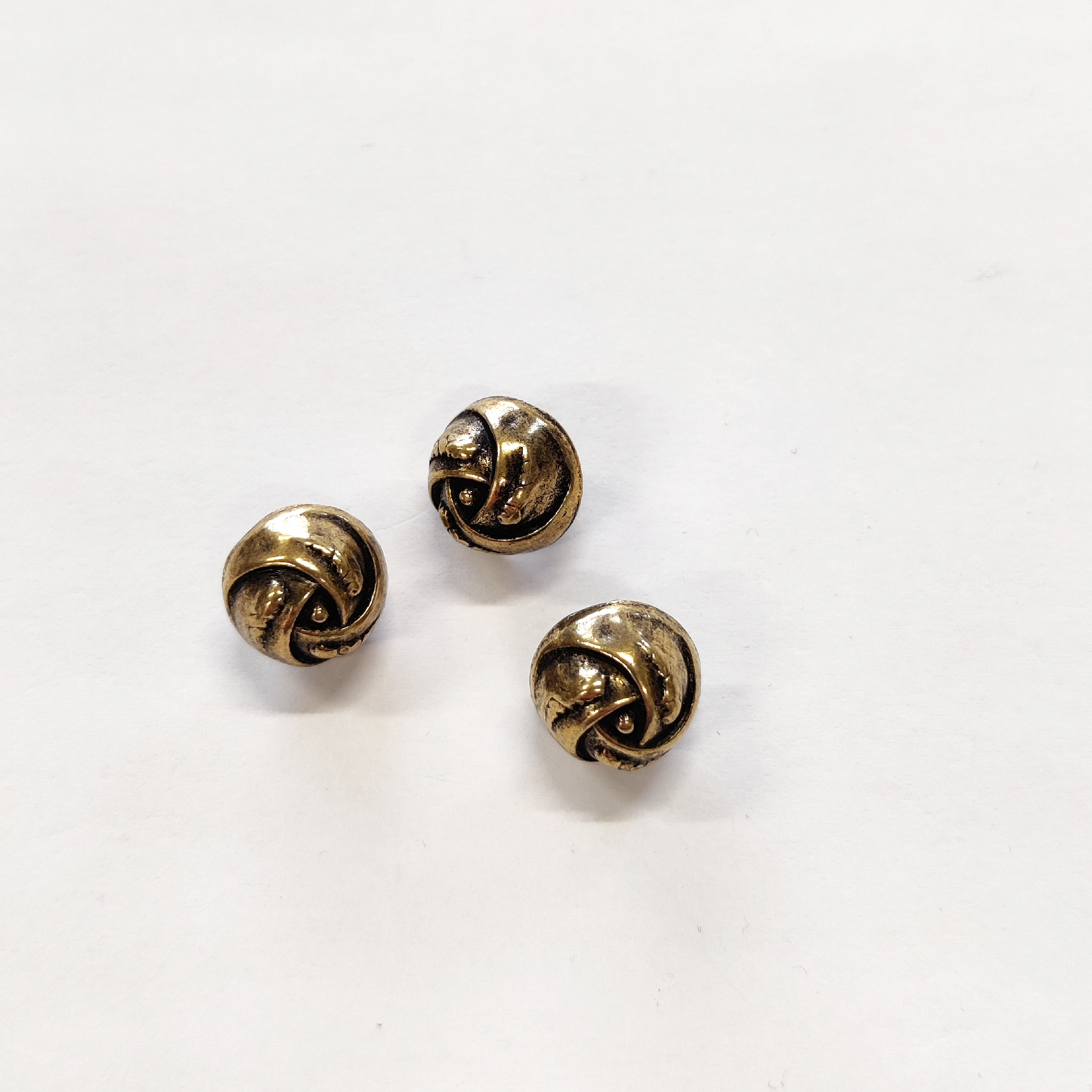 Metal Knot Shank Buttons - 11mm (#B92)
