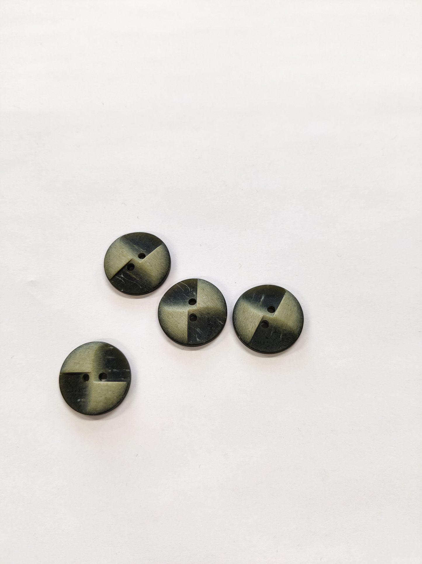 Windmill Buttons - 20mm (Assorted Colours)