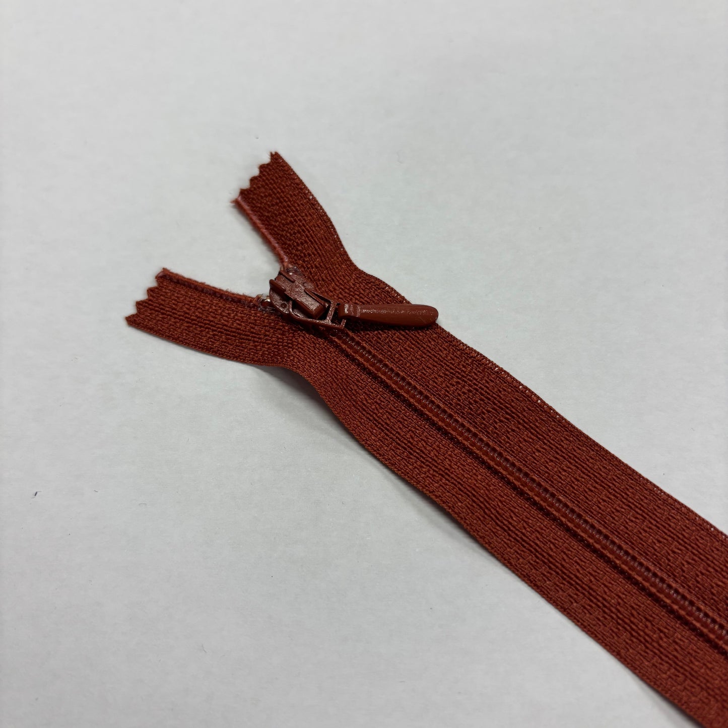 Regular Zip - 12"/30cm