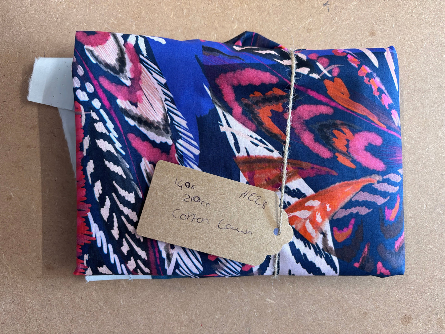 E28 - cotton lawn