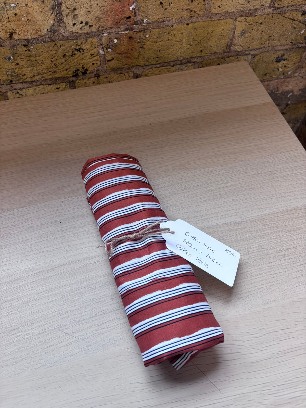 #R54 Cotton Voile - 190cm x 140cm