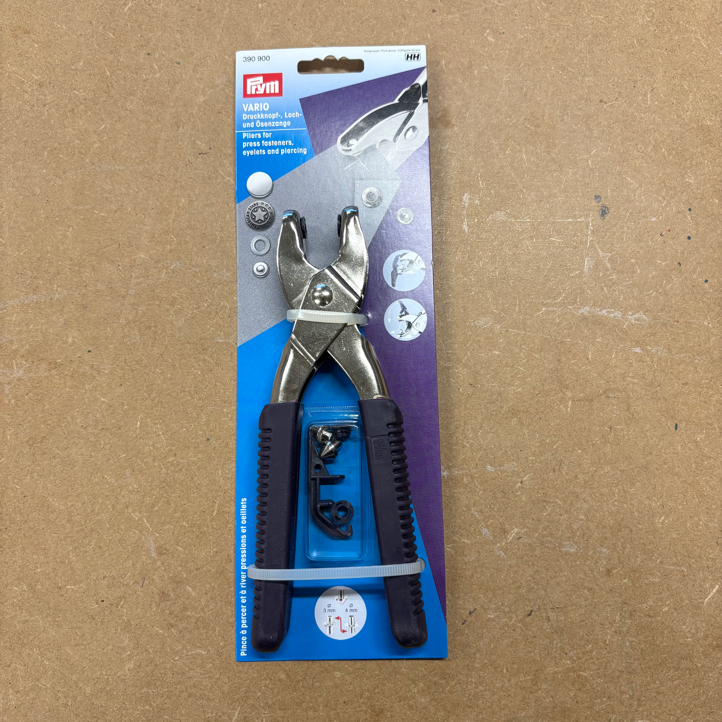 Pliers