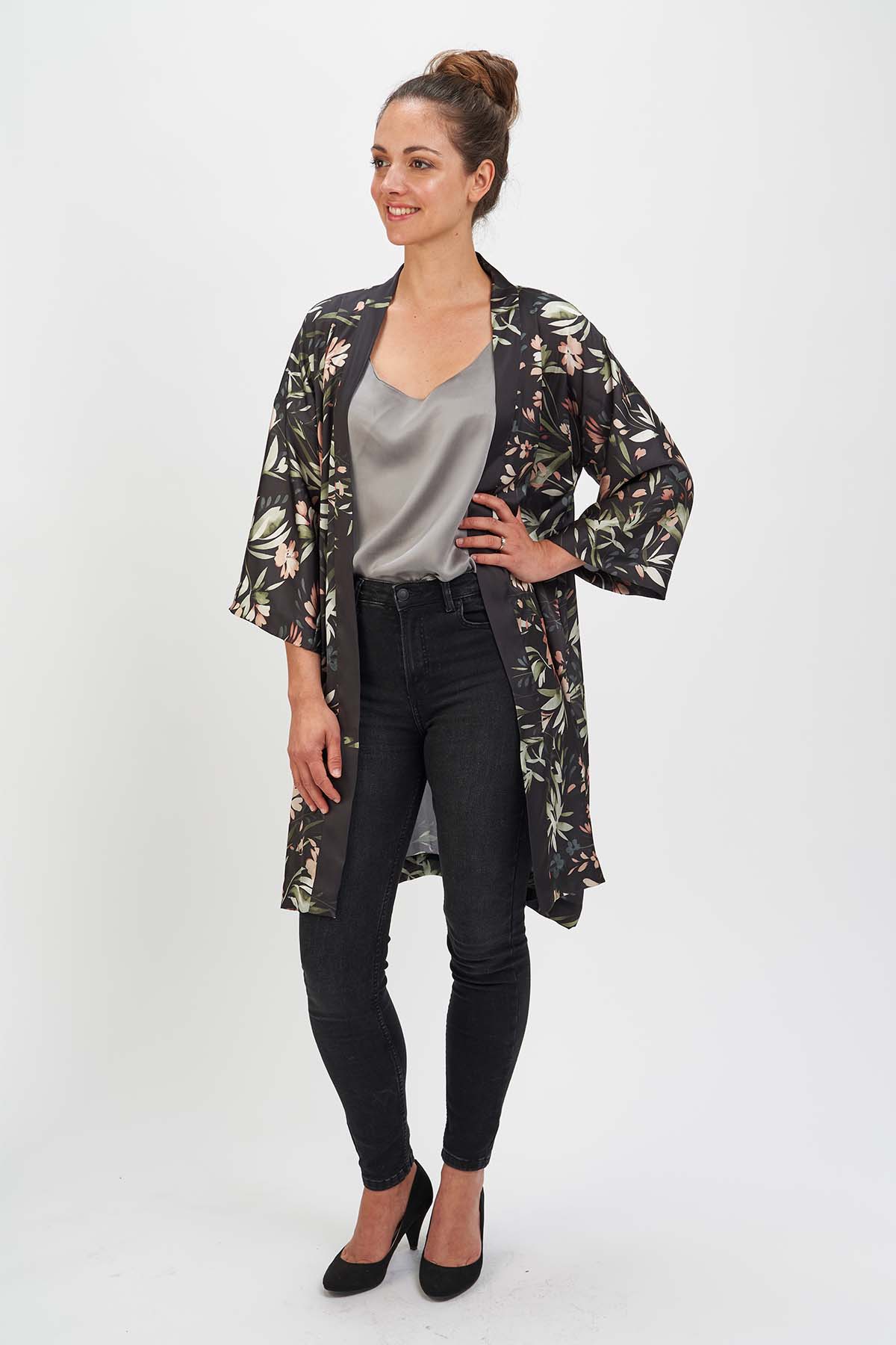 Sylvia Robe - Size 10