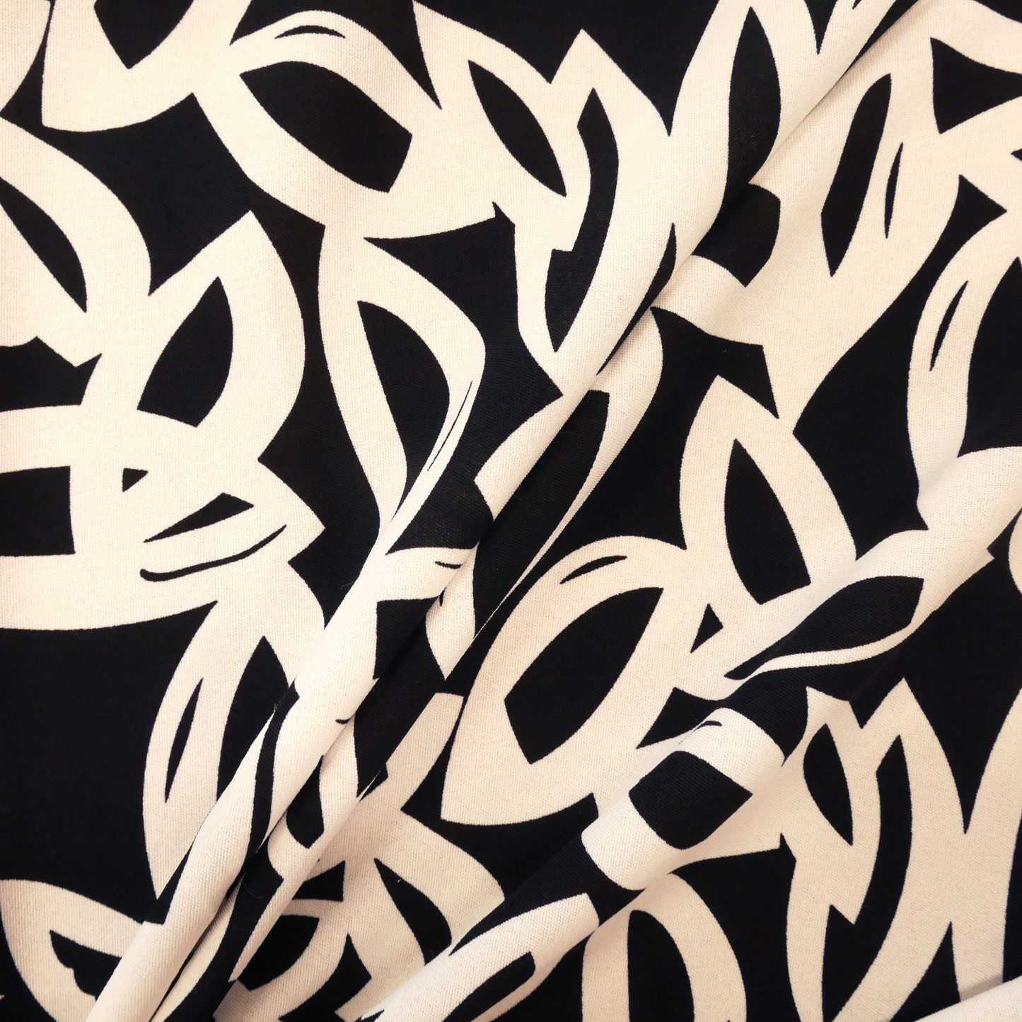 Monochrome Petals Crepe