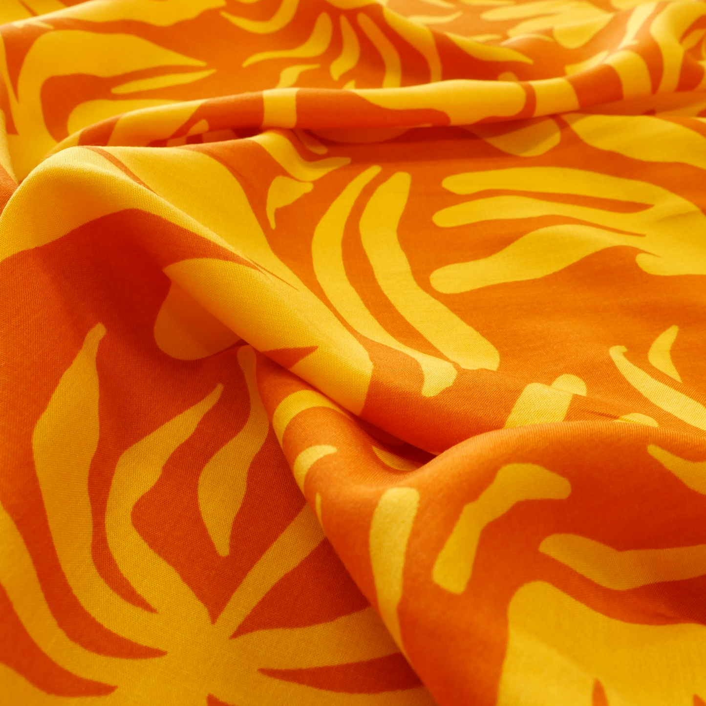 Naomi Viscose Poplin