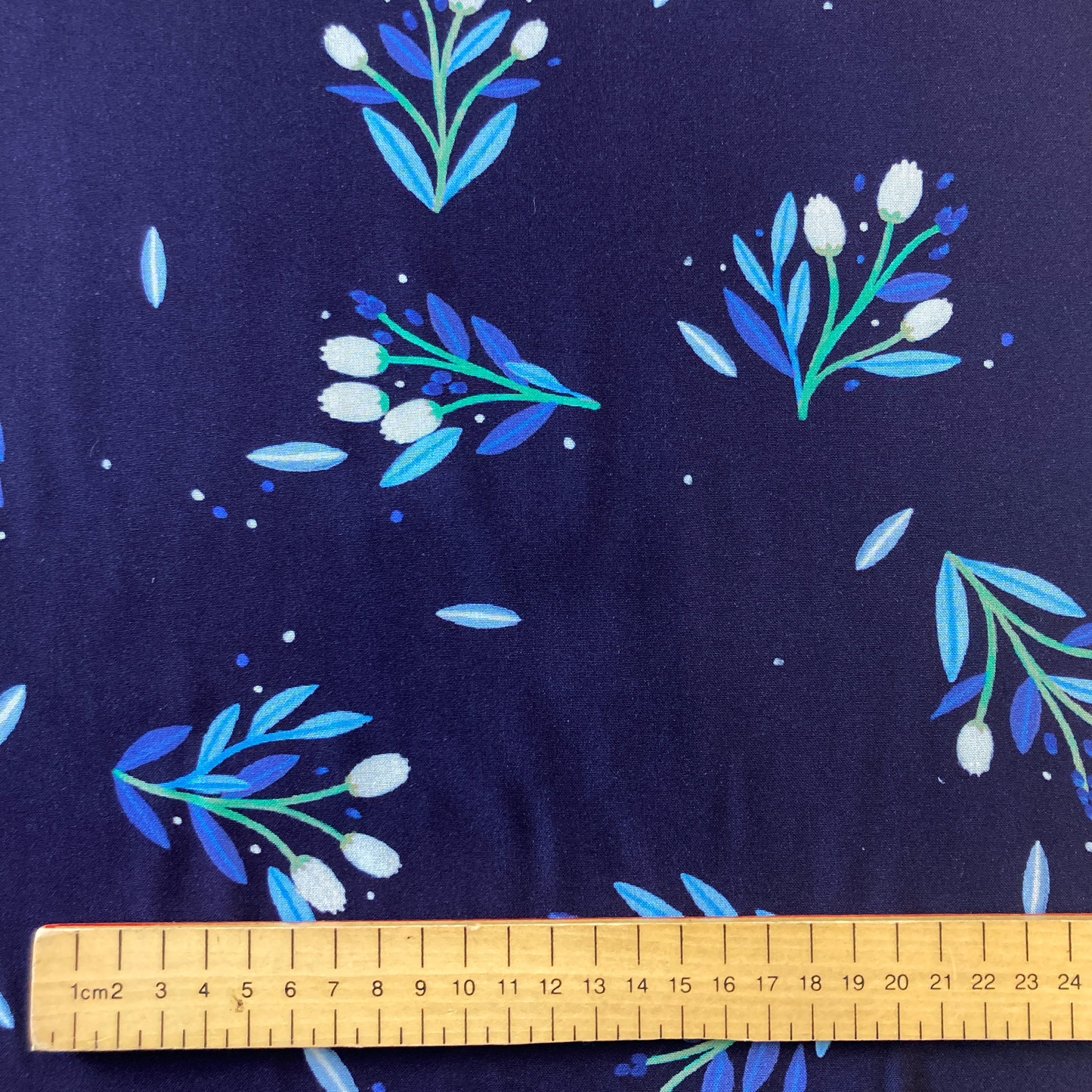 Viscose - Busy Blossom Navy