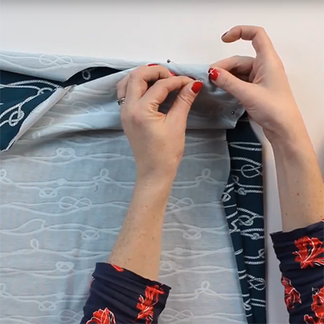 How to sew with knit fabrics