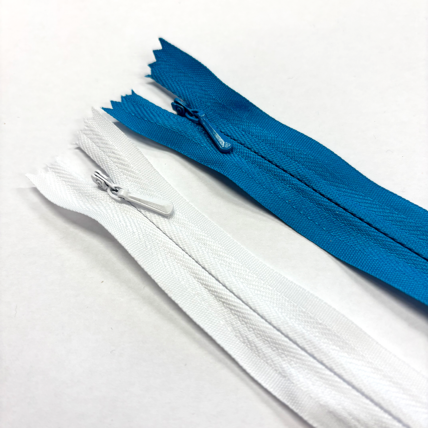 Concealed Zip - 16"/40cm