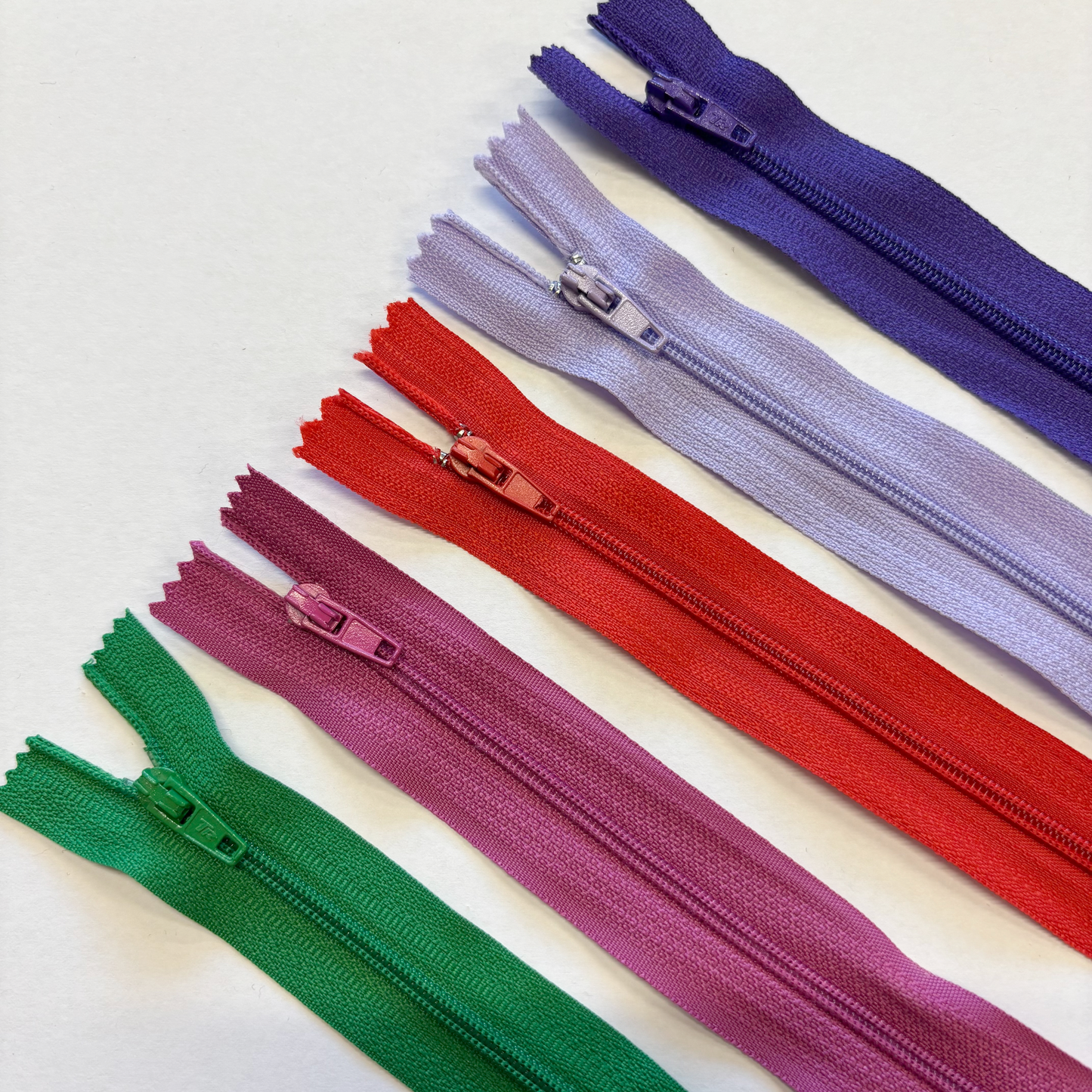 Regular Zip - 16"/40cm