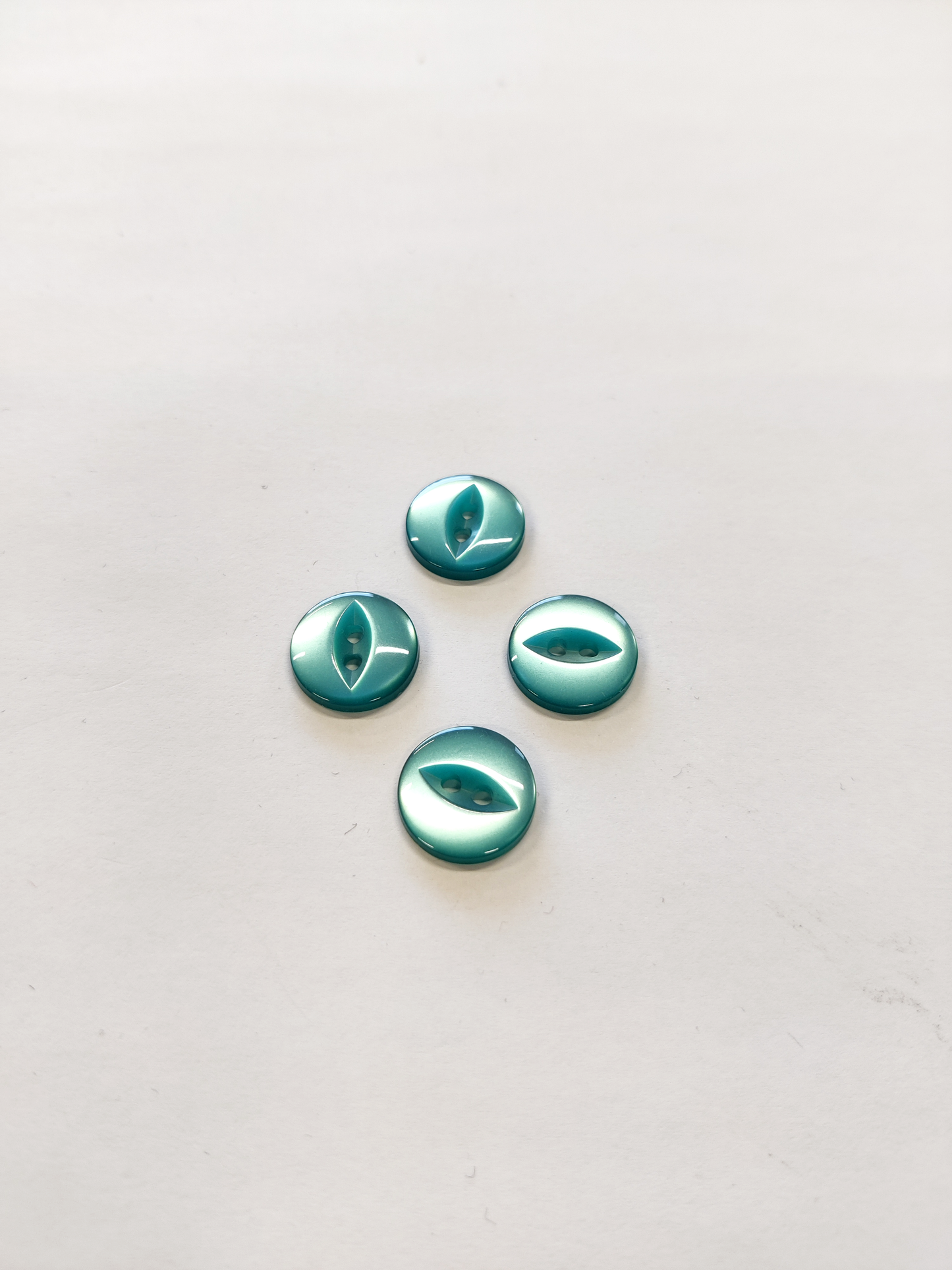 Fish Eye Buttons - 14mm (Assorted Colours)