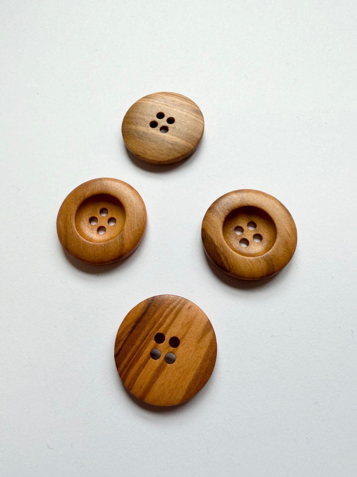 Wooden Buttons - 25mm (#C5)