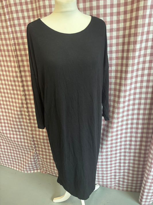 Thea Dress - Size 10