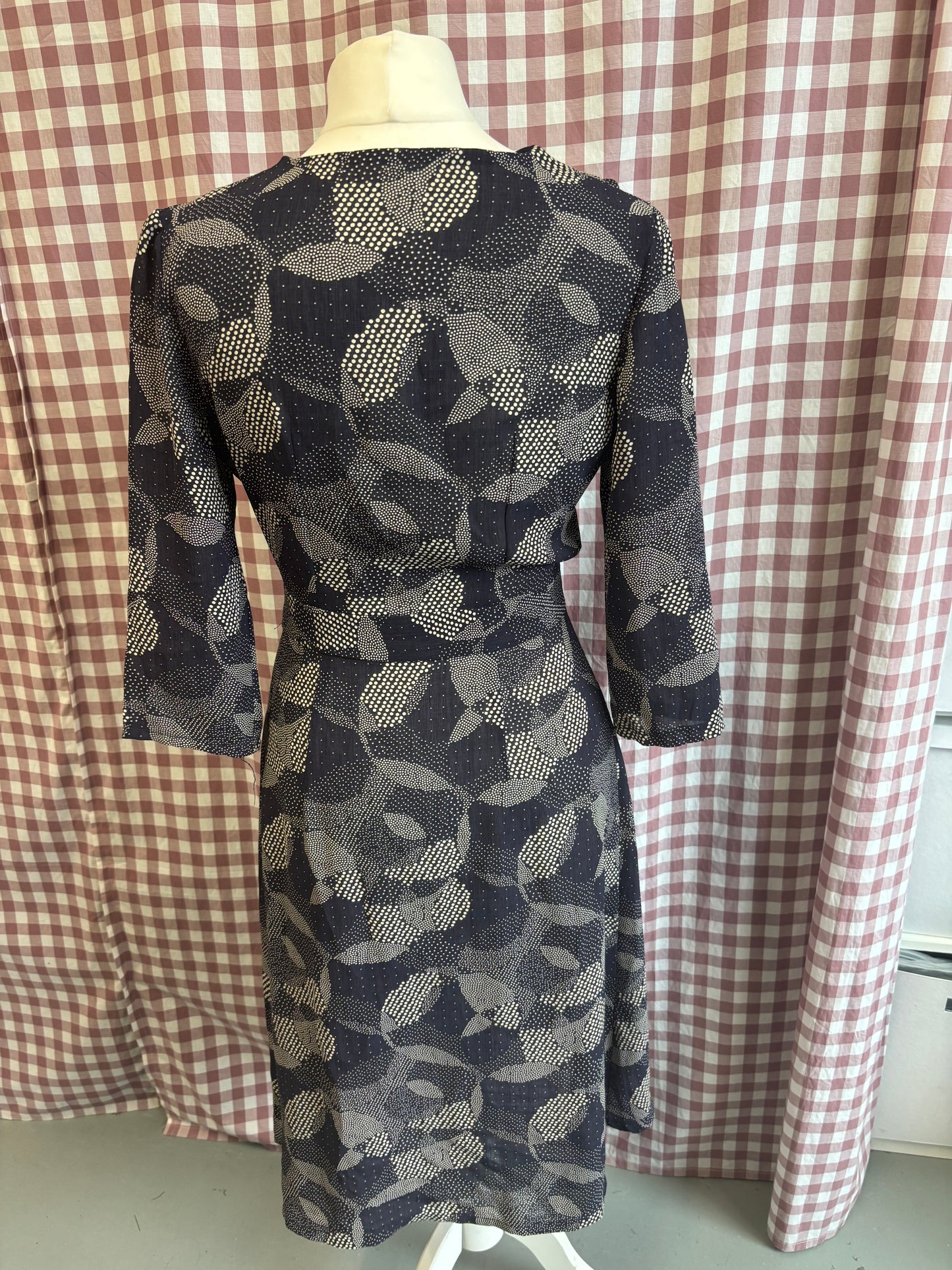 1940's Wrap Dress - Size 10