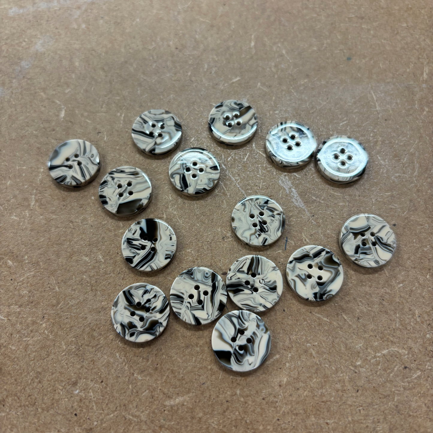 'Wednesday' Resin Buttons - 15mm