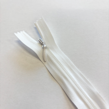 Concealed Zip - 22"/56cm