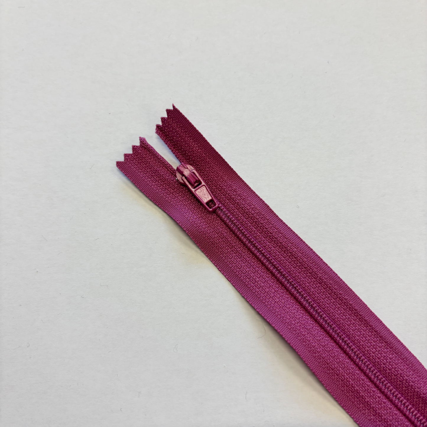 Regular Zip - 16"/40cm