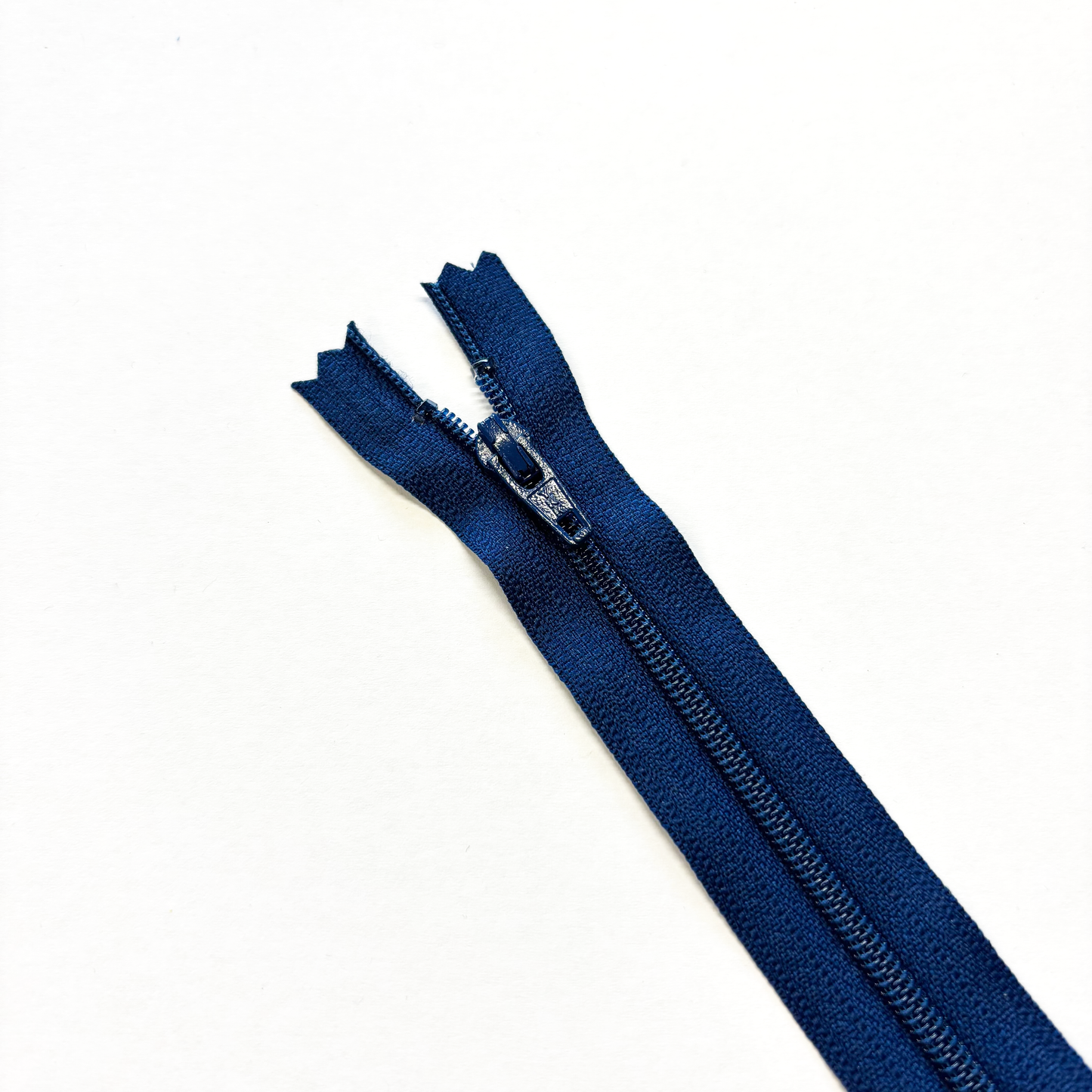 Regular Zip - 7"/18cm