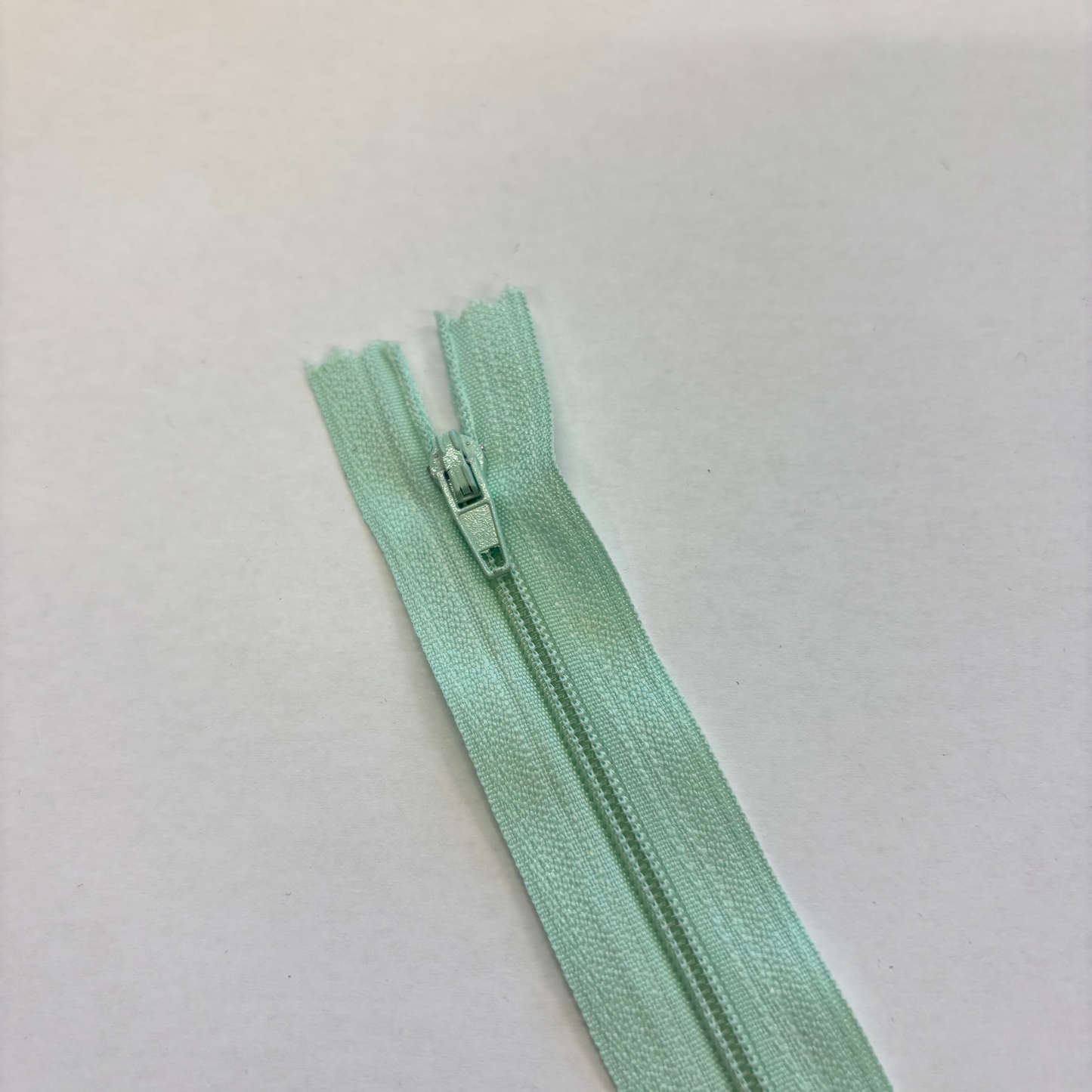 Regular Zip - 8"/20cm