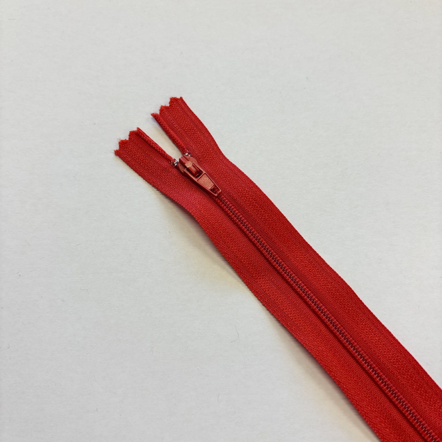 Regular Zip - 16"/40cm